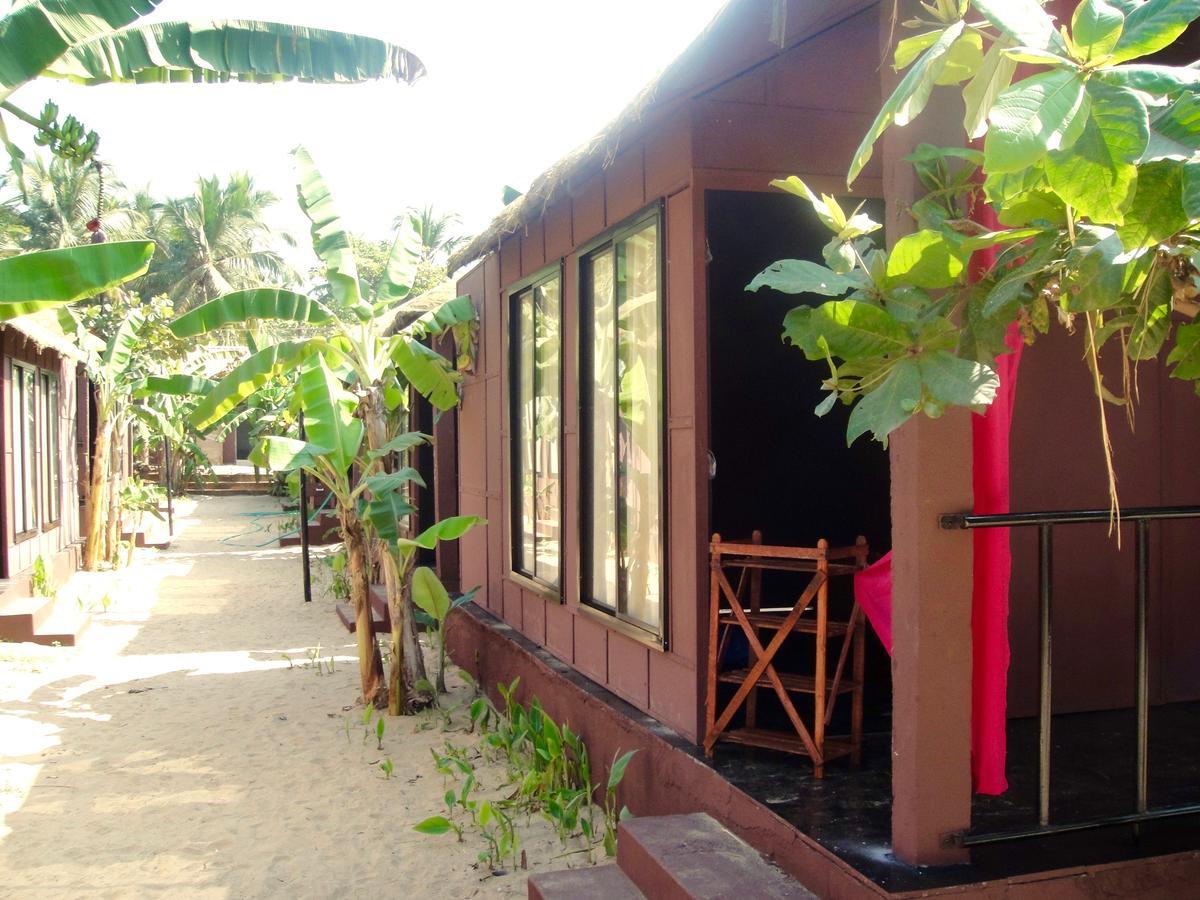 H2O Resort Agonda Zimmer foto